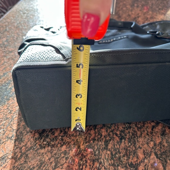 Waterfield Laptop Tote EUC - Picture 13 of 13